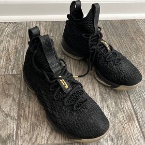 Lebron James Nike men’s shoes size 10